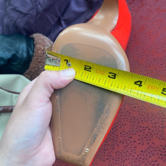 DO NOT PURCHASE - Alaia High Heel Pumps - Picture 12 of 13